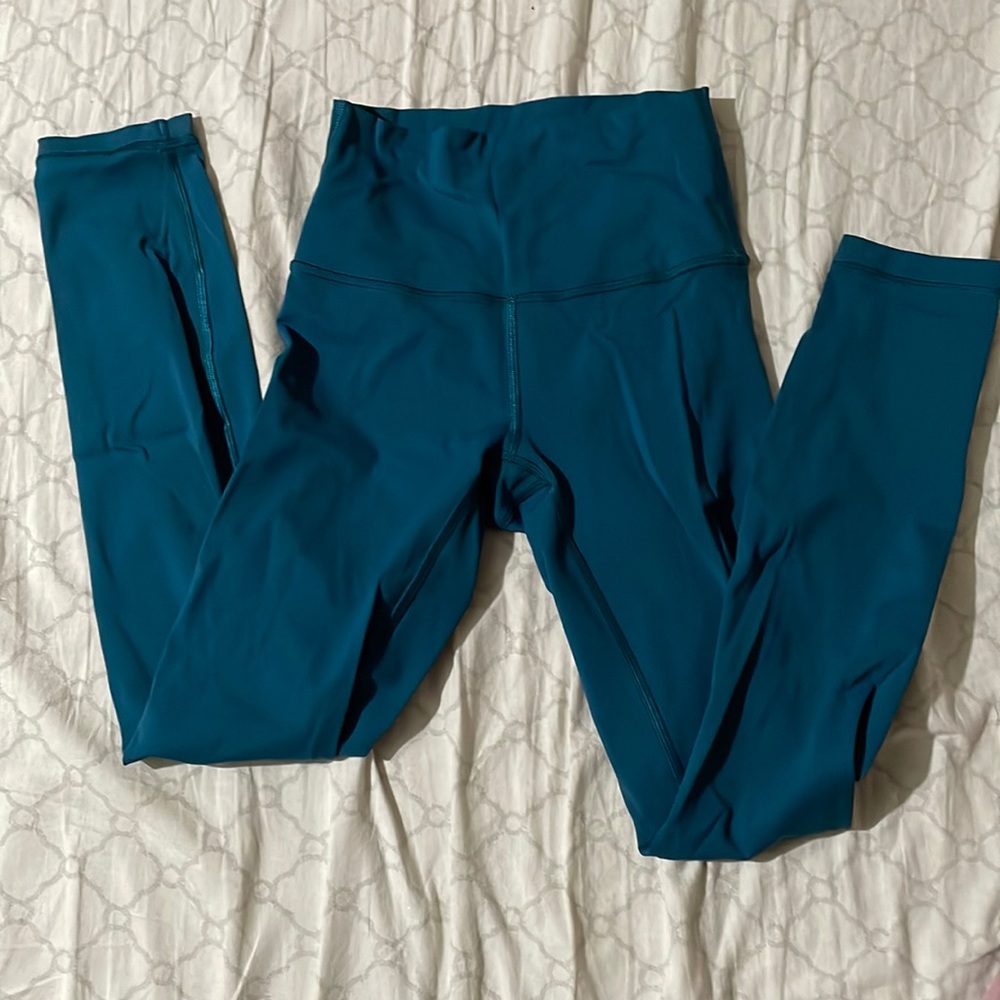 Wunder Under Tight